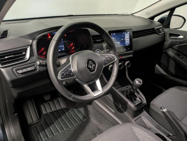 Renault Clio image 2