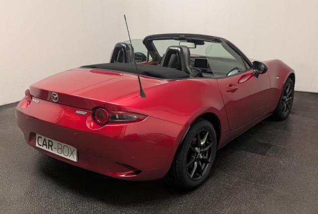 Mazda Mx-5 image 7