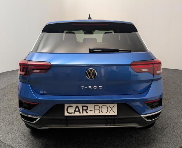 Volkswagen T-Roc image 3