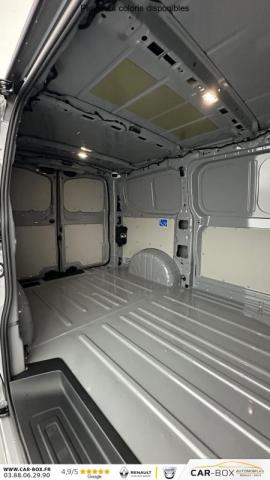 Volkswagen Transporter image 6