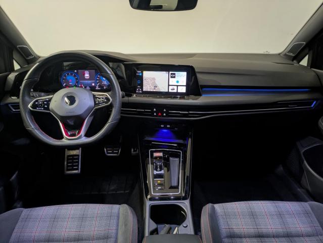 Volkswagen Golf image 9