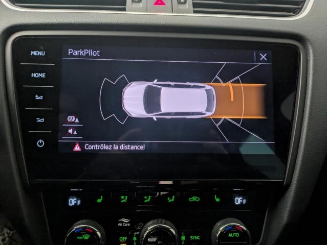 Skoda Octavia image 2