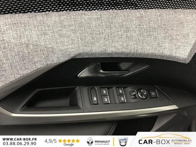 Peugeot 3008 image 3