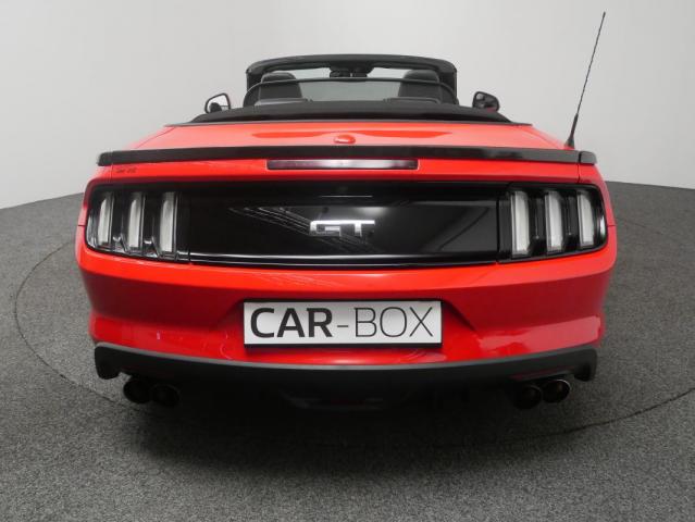 Ford Mustang Convertible image 5