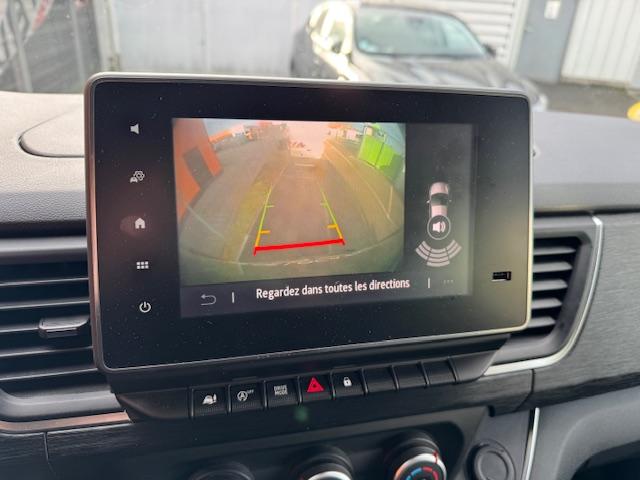 Renault Trafic image 4