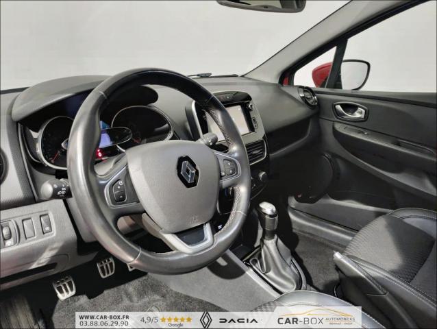 Renault Clio Estate image 3