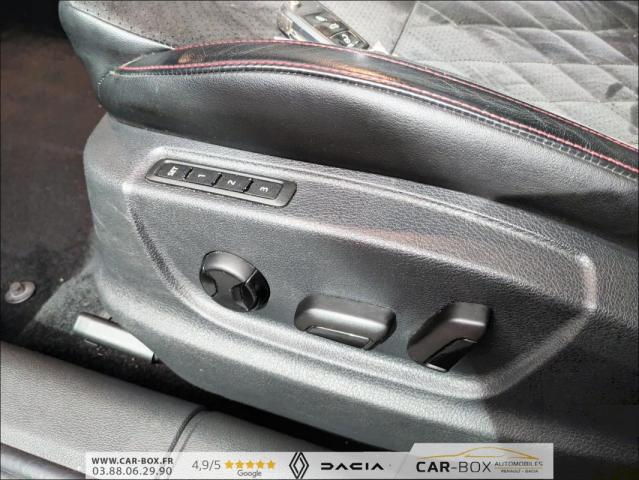 Skoda Octavia image 2