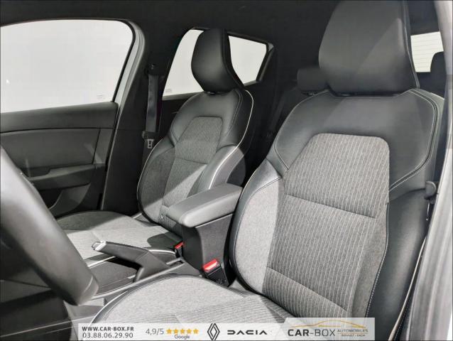 Renault Clio image 9