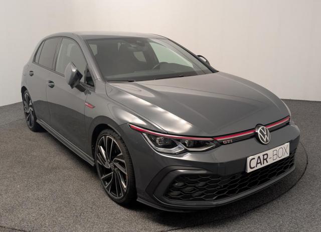Volkswagen Golf image 4