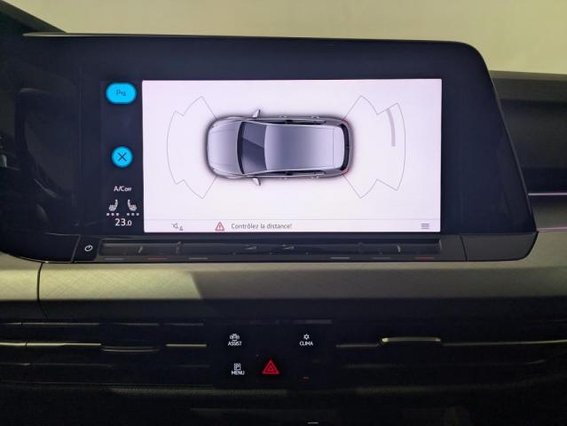 Volkswagen Golf image 8