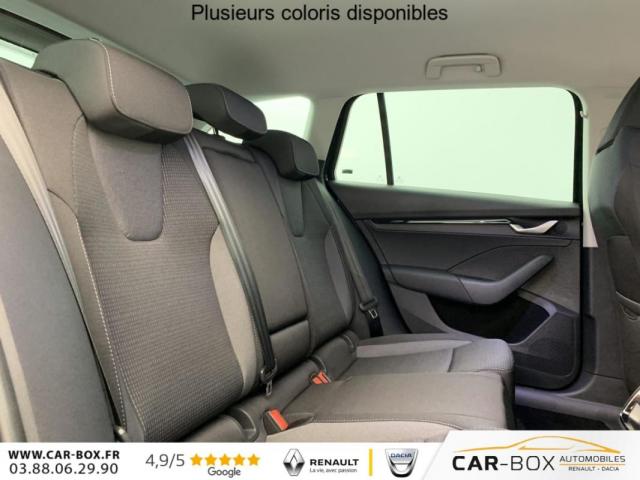 Skoda Octavia image 8