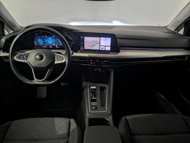 Volkswagen Golf image 1