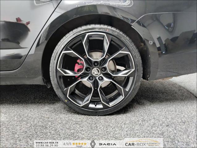 Skoda Octavia image 7