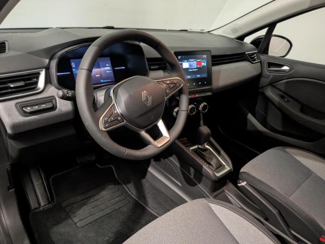 Renault Clio image 9