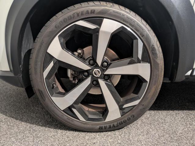 Nissan Juke image 7