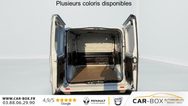 Nissan Primastar image 9