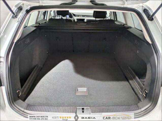 Volkswagen Passat Sw image 9