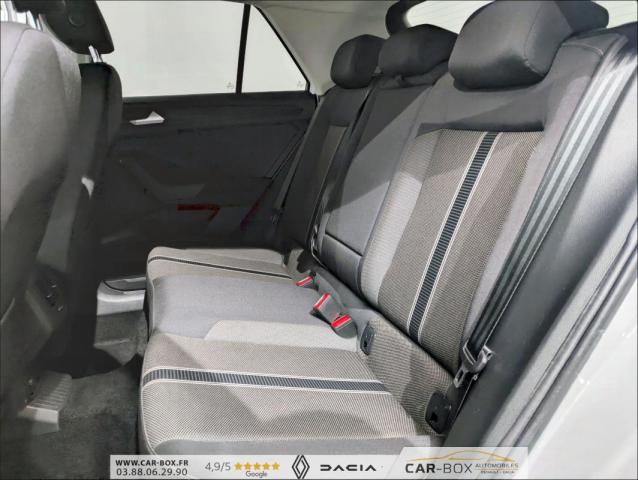 Volkswagen T-Roc image 7