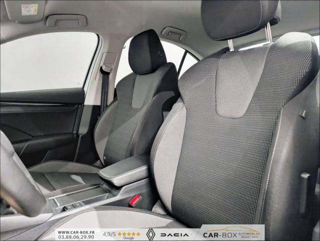 Skoda Octavia image 1
