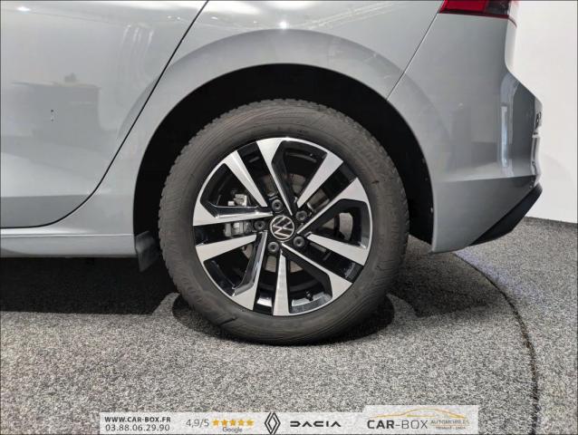 Volkswagen Golf image 6