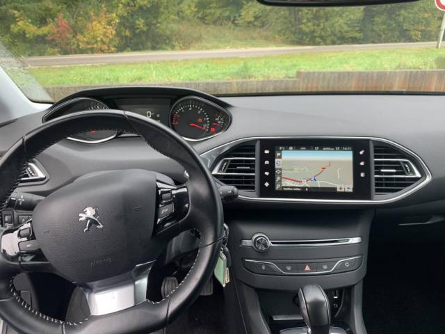Peugeot 308 image 5