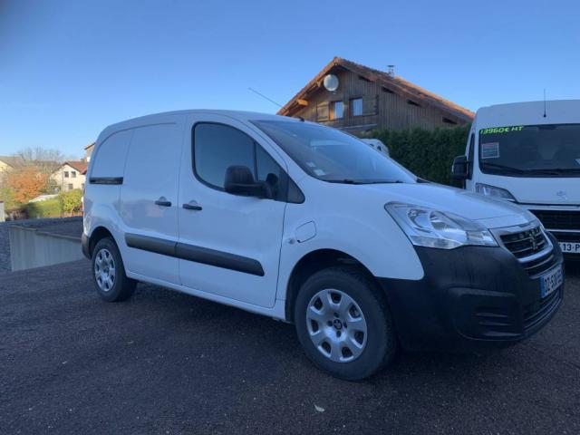 Peugeot Partner image 2