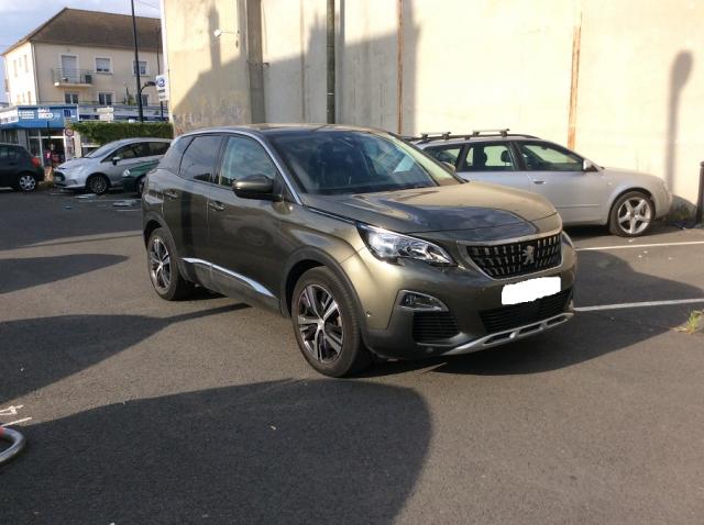 Peugeot 3008 image 3
