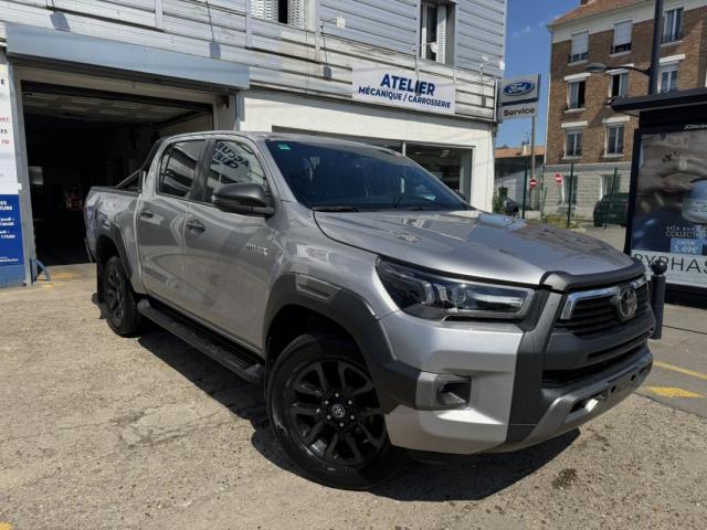 Toyota Hilux image 2