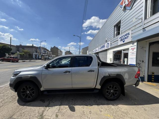 Toyota Hilux image 3