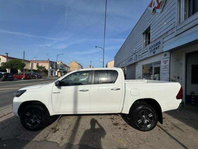 Toyota Hilux image 3