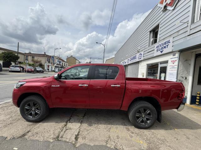 Toyota Hilux image 3