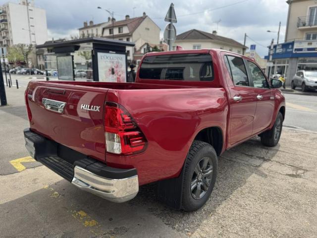 Toyota Hilux image 4