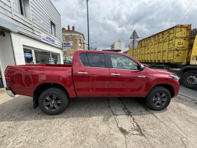 Toyota Hilux image 5