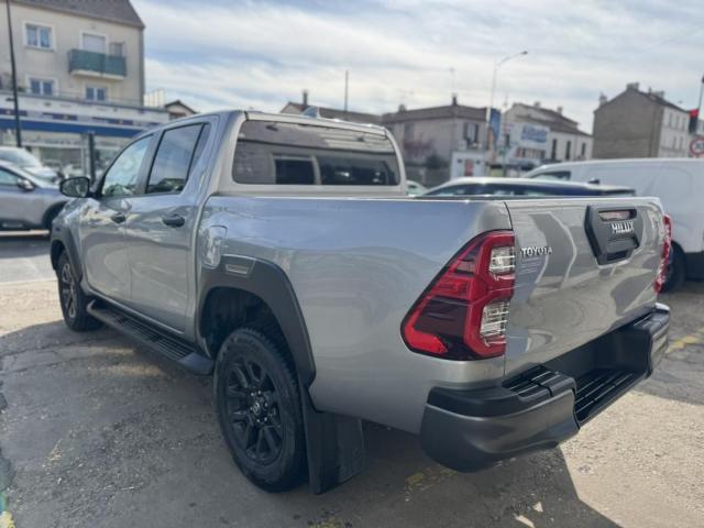 Toyota Hilux image 4