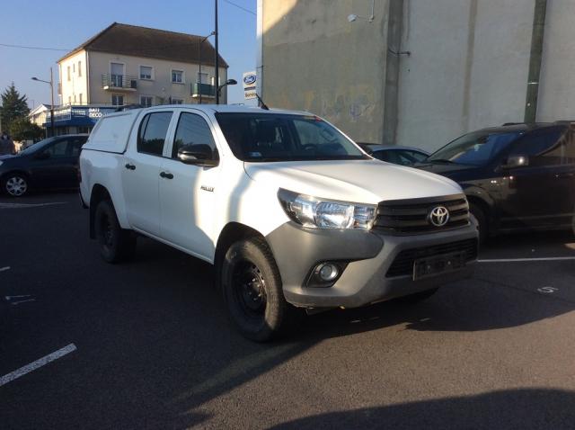 Toyota Hilux image 9