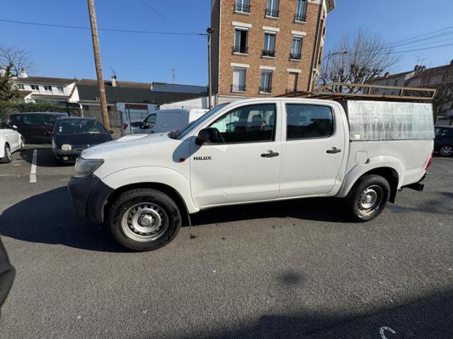 Toyota Hilux image 4