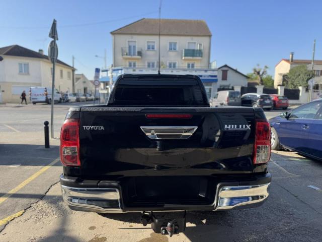Toyota Hilux image 5