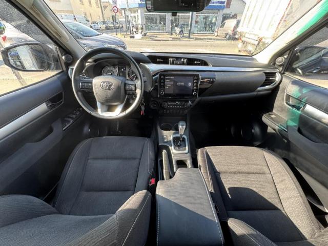 Toyota Hilux image 1