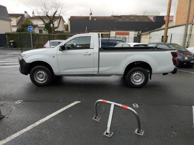 Isuzu D-Max image 8