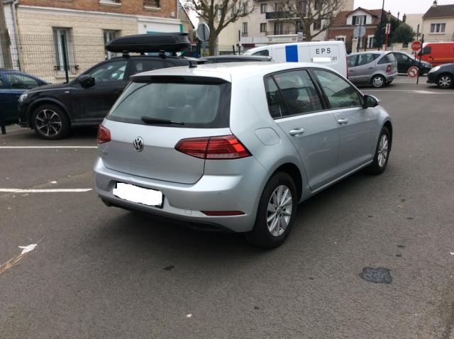 Volkswagen Golf image 8