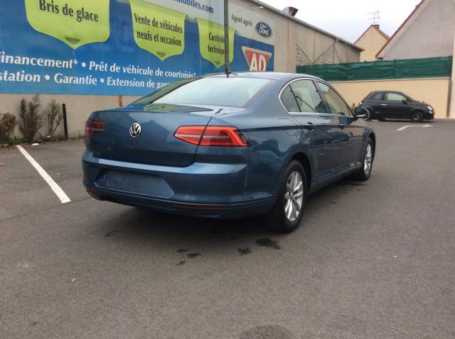 Volkswagen Passat image 2