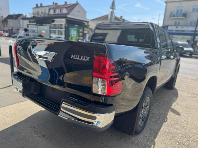 Toyota Hilux image 7