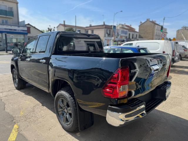 Toyota Hilux image 4