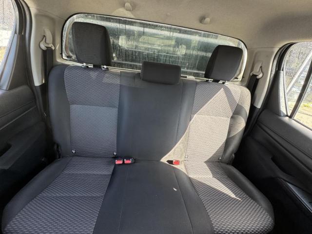 Toyota Hilux image 1