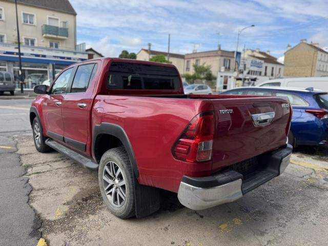 Toyota Hilux image 6