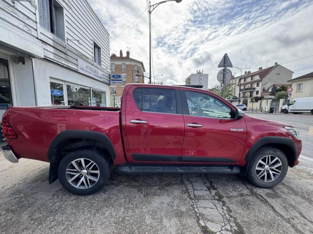 Toyota Hilux image 3