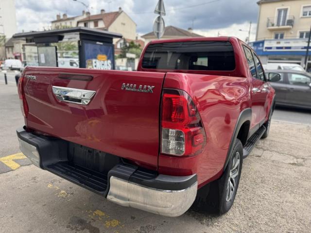 Toyota Hilux image 1