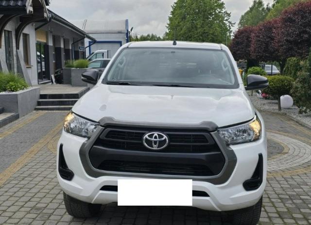 Toyota Hilux image 6