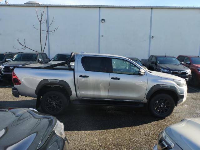 Toyota Hilux image 5