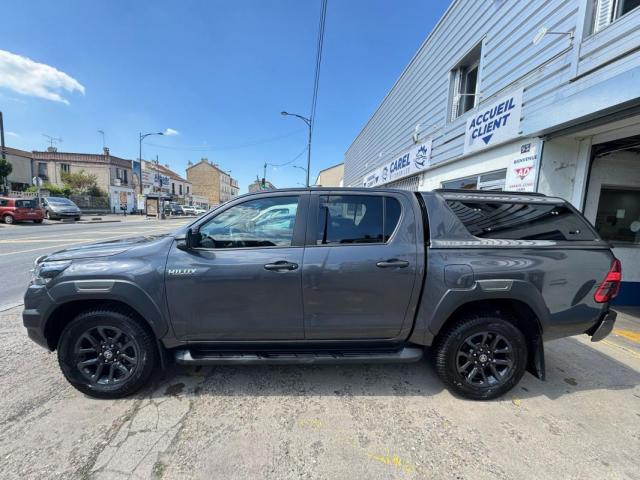 Toyota Hilux image 6
